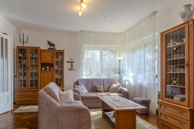 Eladó családi ház, Budapesten, II. kerületben 239 M Ft, 6 szobás