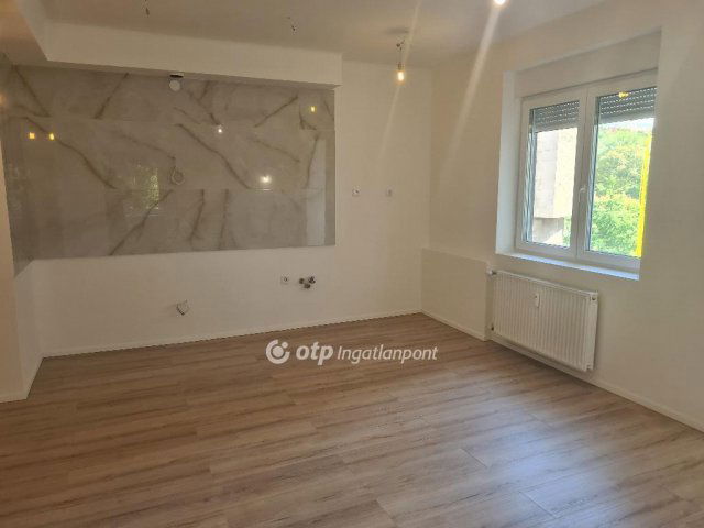Eladó téglalakás, Budapesten, XII. kerületben 119.9 M Ft