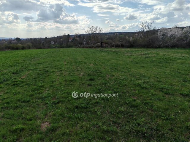 Eladó telek, Tökön 5 M Ft / költözzbe.hu