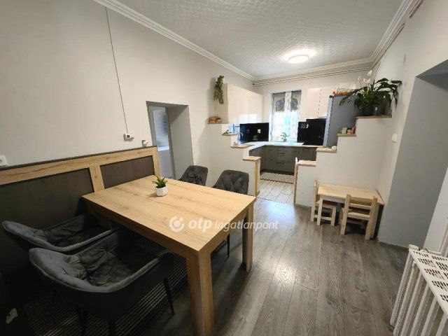 Eladó családi ház, Kunhegyesen 32.5 M Ft, 2+1 szobás