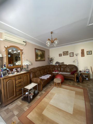 Eladó téglalakás, Budapesten, III. kerületben 99 M Ft, 4 szobás