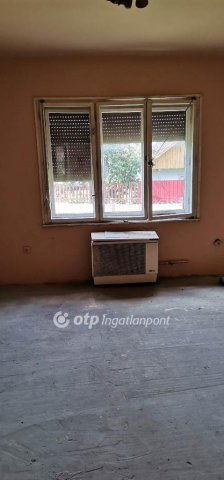 Eladó családi ház, Nagyecseden 9 M Ft, 3 szobás