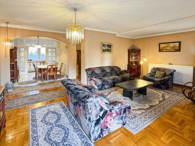 Eladó családi ház, Kecskeméten 89.9 M Ft, 3 szobás