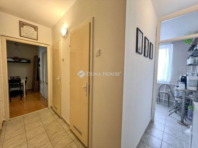 Eladó panellakás, Budapesten, X. kerületben 64.9 M Ft, 2 szobás