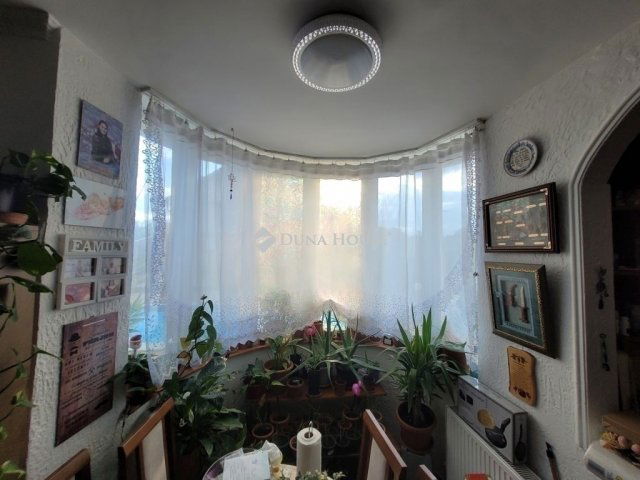 Eladó téglalakás, Üllőn 73.9 M Ft, 3 szobás