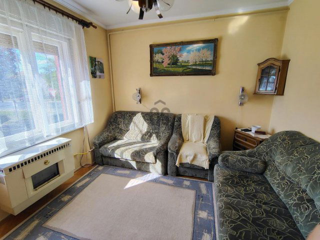 Eladó családi ház, Cegléden 69.9 M Ft, 3 szobás