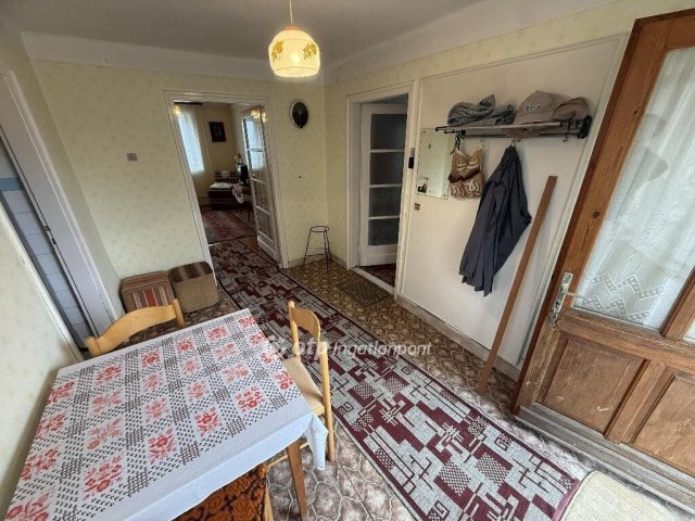 Eladó családi ház, Tiszakécskén 26.9 M Ft, 2 szobás