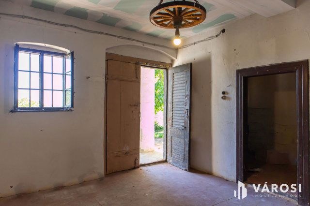 Eladó telek, Mohácson 5 M Ft, 2 szobás / költözzbe.hu