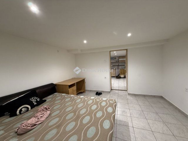 Eladó téglalakás, Budapesten, XX. kerületben 85 M Ft, 5 szobás