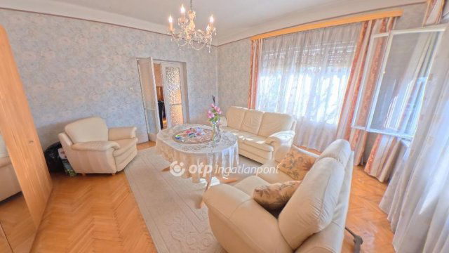 Eladó családi ház, Mezőkövesden 54 M Ft, 4 szobás