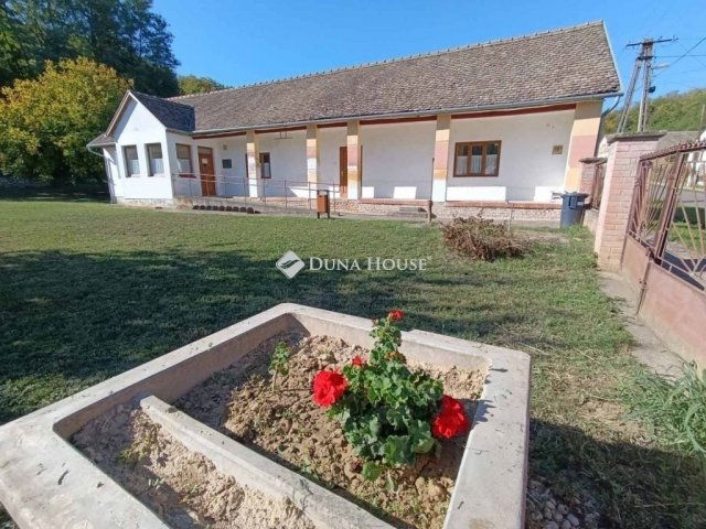 Eladó családi ház, Liptódon 19.5 M Ft, 2 szobás