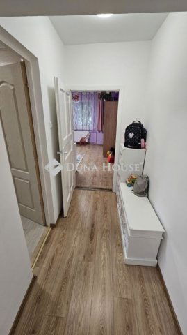 Eladó családi ház, Várpalotán 89.99 M Ft, 3 szobás