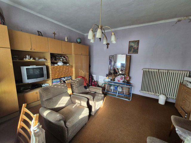 Eladó családi ház, Görcsönyben 30 M Ft, 4 szobás