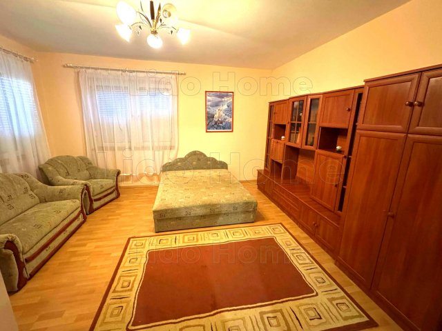 Eladó családi ház, Balatonfenyvesen 59.99 M Ft, 2 szobás