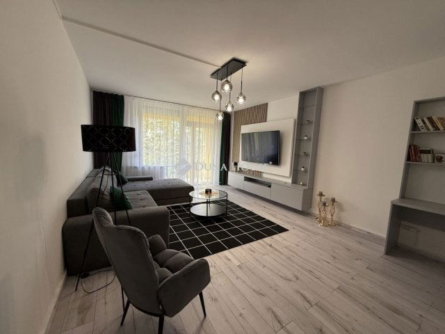 Eladó panellakás, Kecskeméten 55 M Ft, 2 szobás