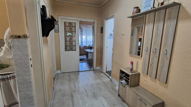 Eladó családi ház, Kálban 14 M Ft, 2 szobás