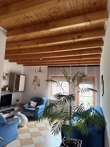 Eladó téglalakás, Pápán 49.8 M Ft, 3 szobás