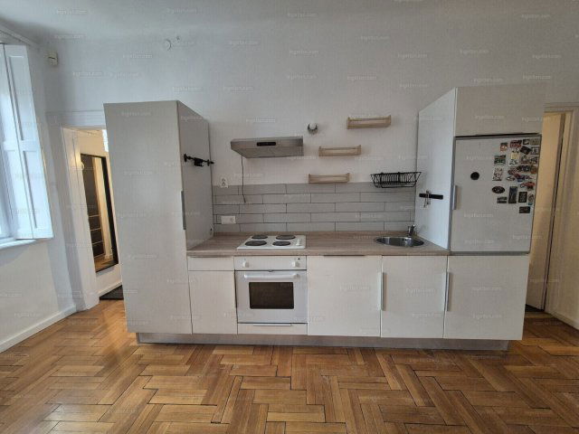 Kiadó téglalakás, albérlet, Budapesten, II. kerületben