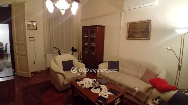 Eladó téglalakás, Budapesten, VI. kerületben 149.9 M Ft