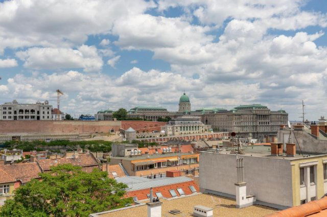 Eladó téglalakás, Budapesten, I. kerületben 229 M Ft, 2 szobás