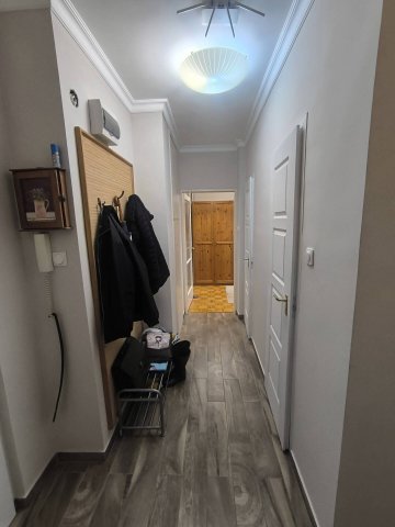 Eladó téglalakás, Szegeden 53.4 M Ft, 2 szobás