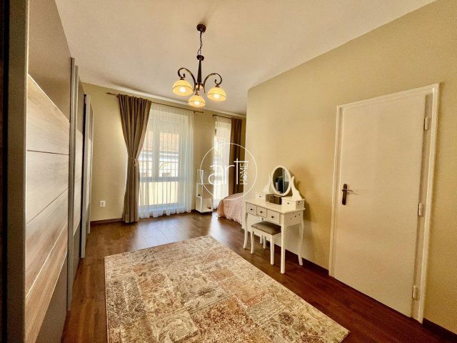 Kiadó téglalakás, albérlet, Szegeden 280 E Ft / hó, 2 szobás