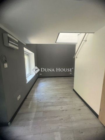 Eladó téglalakás, Budapesten, XI. kerületben 59.9 M Ft, 1 szobás