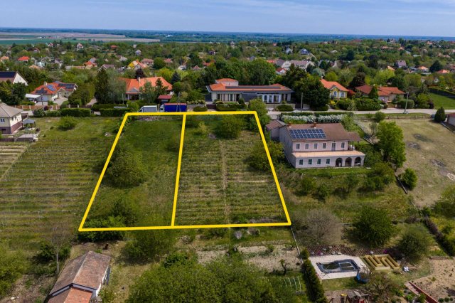 Eladó családi ház, Kulcson 189.9 M Ft, 5 szobás