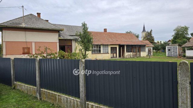 Eladó családi ház, Püspökladányban 25.5 M Ft, 2 szobás