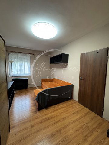 Kiadó téglalakás, albérlet, Pécsett, Rákóczi úton, 2 szobás