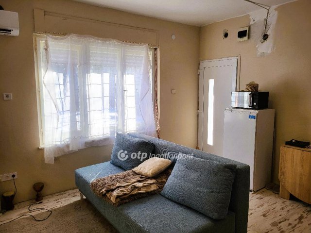 Eladó családi ház, Kapolyon 24.9 M Ft, 3 szobás