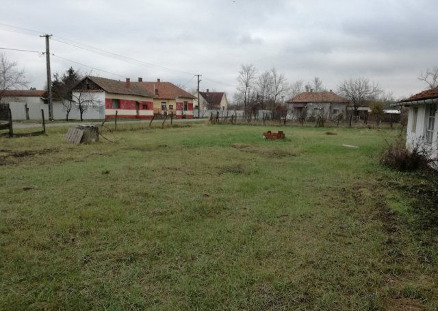 Eladó családi ház, Vésztőn, Batthyány utcában 0.95 M Ft