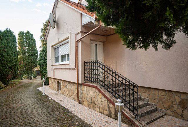 Eladó családi ház, Kaposváron 68 M Ft, 3 szobás