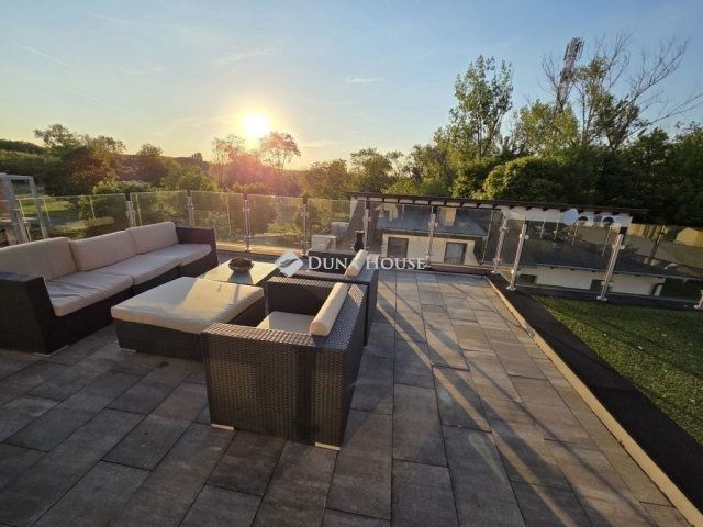 Eladó ikerház, Budapesten, XVIII. kerületben 199 M Ft, 4 szobás