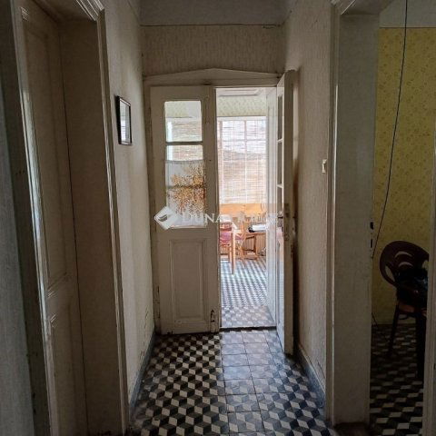 Eladó családi ház, Pécsett 39 M Ft, 3 szobás