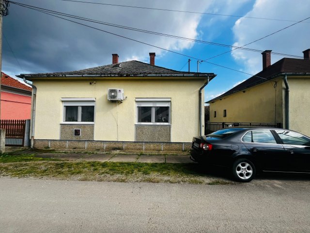 Eladó családi ház, Babócsán 21 M Ft, 2 szobás