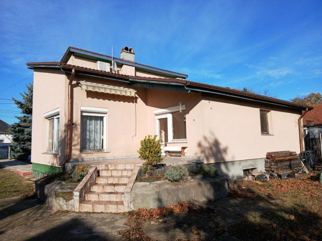 Eladó családi ház, Gyömrőn 119.99 M Ft, 3 szobás
