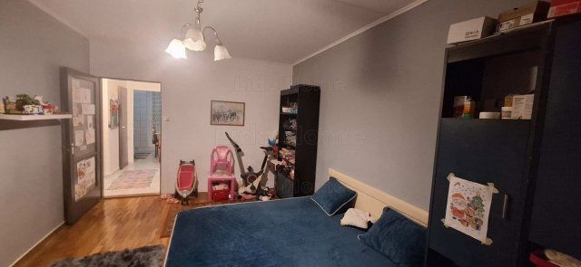 Eladó panellakás, Kaposváron 33.9 M Ft, 1+1 szobás