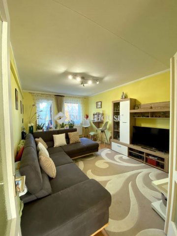 Eladó panellakás, Pécsett, Littke József utcában 61.9 M Ft