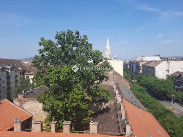 Eladó téglalakás, Budapesten, IX. kerületben 130 M Ft, 4 szobás