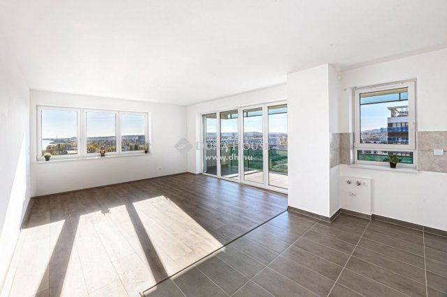 Eladó téglalakás, Budapesten, XI. kerületben 229 M Ft, 4 szobás