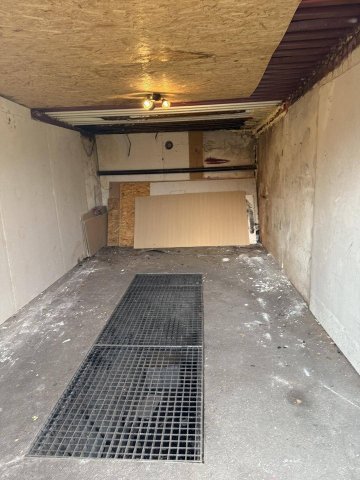 Eladó garázs, Dunaújvárosban 3 M Ft / költözzbe.hu