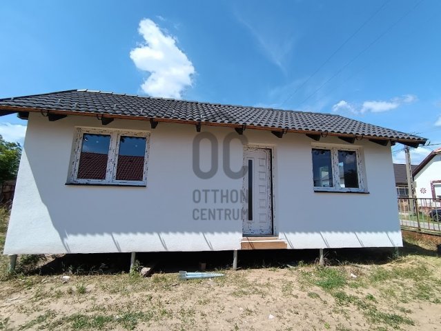 Eladó családi ház, Pusztahencsen 6.7 M Ft, 1 szobás