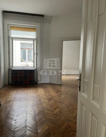 Eladó téglalakás, Budapesten, V. kerületben 159.9 M Ft