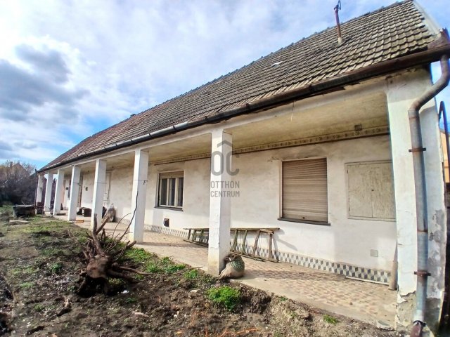 Eladó családi ház, Alsónémediben 36 M Ft, 3 szobás