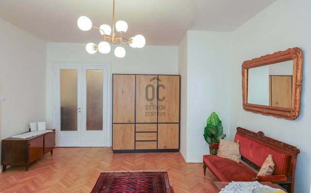 Eladó téglalakás, Budapesten, V. kerületben 169 M Ft, 2 szobás