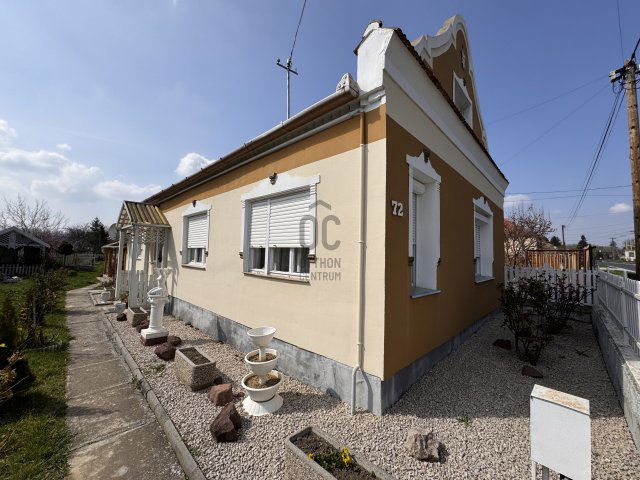 Eladó családi ház, Sokorópátkán 24 M Ft, 3 szobás