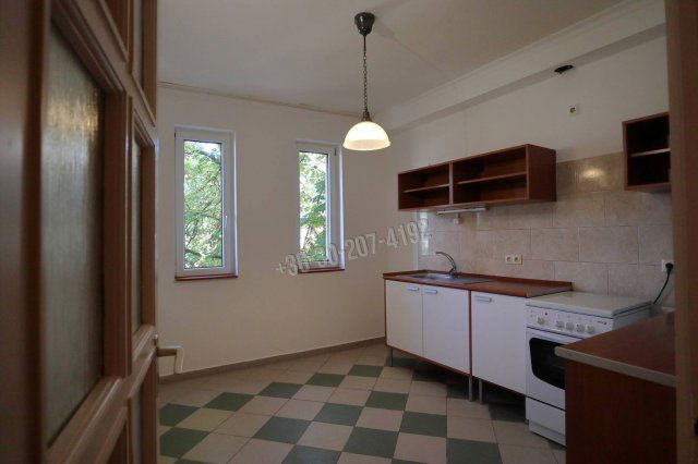 Kiadó téglalakás, albérlet, Szegeden, Árvíz utcában, 2 szobás