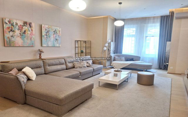 Kiadó téglalakás, albérlet, Budapesten, V. kerületben, 3 szobás