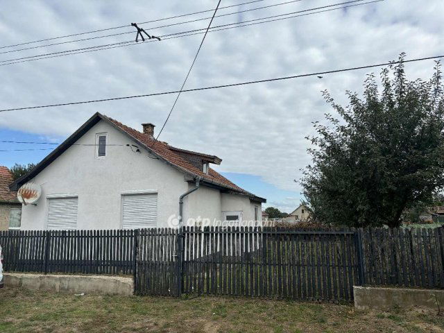 Eladó családi ház, Létavértesen 23 M Ft, 2+3 szobás